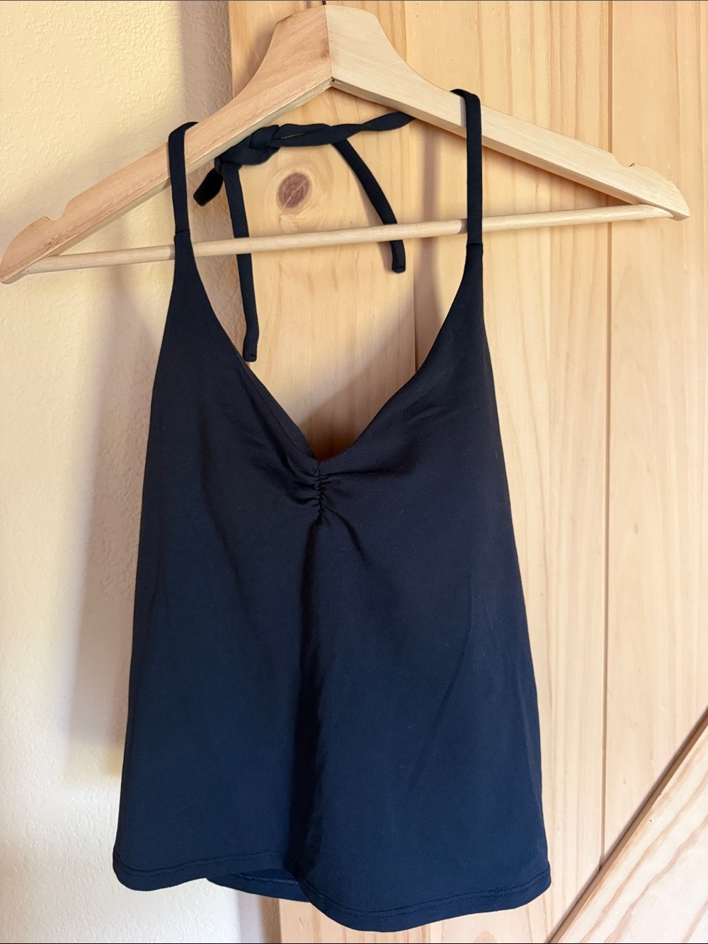 Vuori Black Halter Cami Tank Top